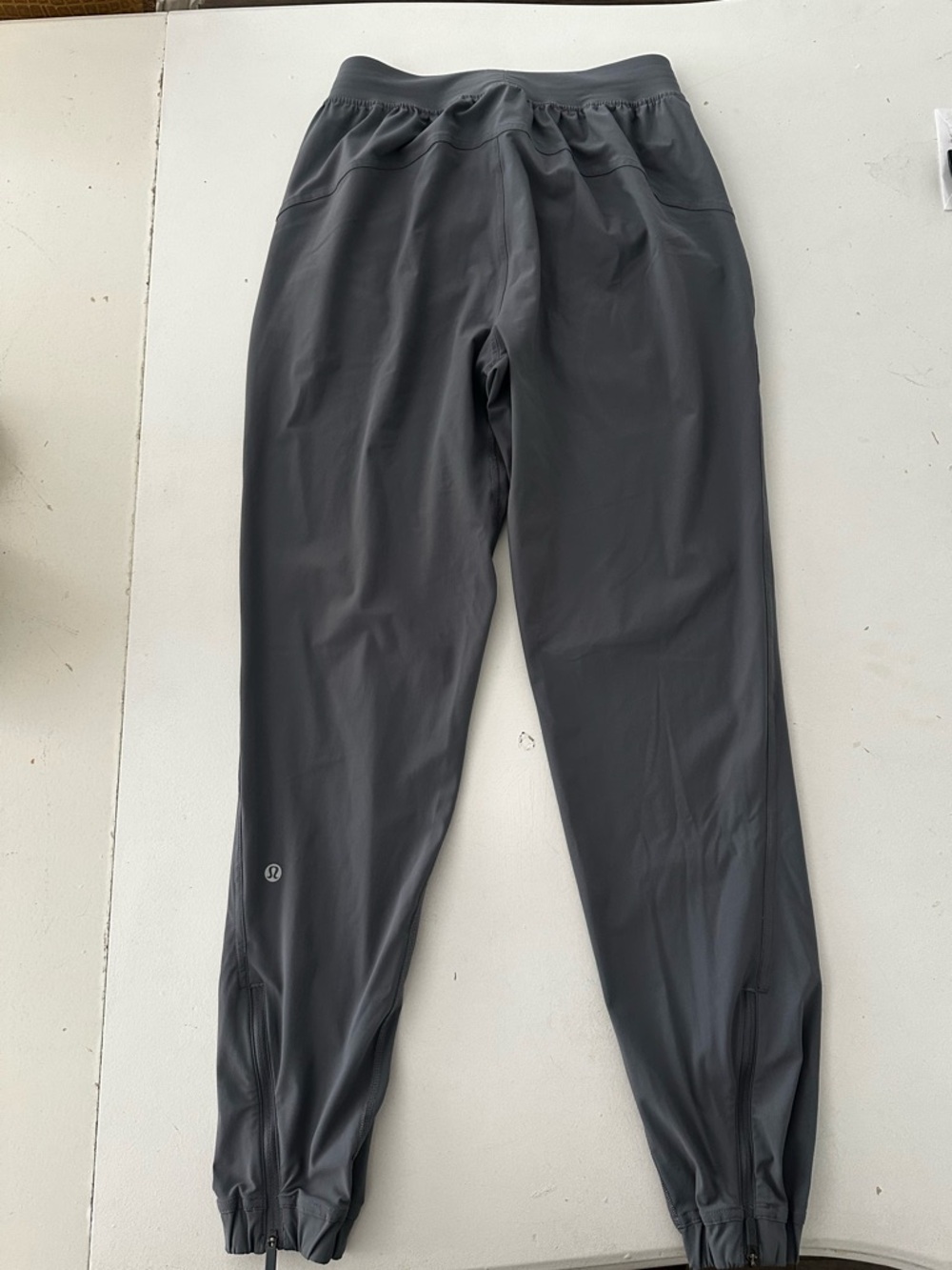 Lululemon adapted state high rise joggers onyx grey like new 4 $128 cool touch